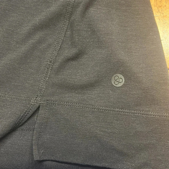 Zella Embody Oversize T-Shirt in Black, Sz XS, Tee, Activewear, Athleisure - Picture 9 of 12